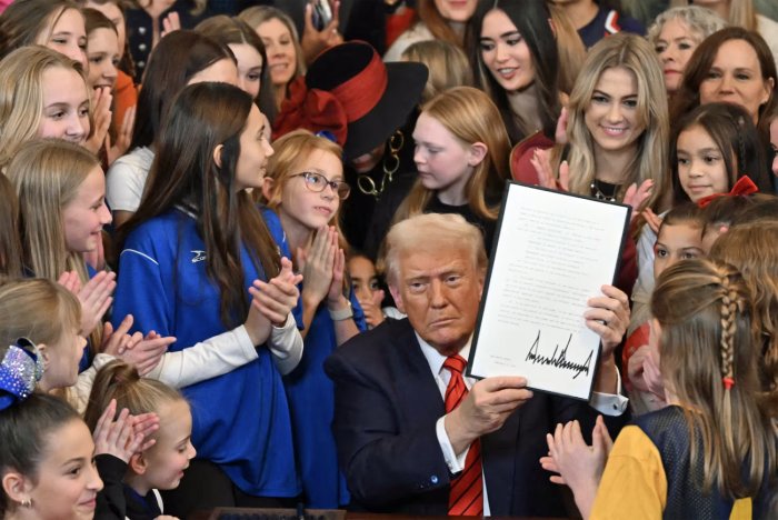 Signing.jpg